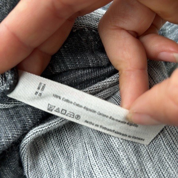 Free People FP Beach Cocoon Cowl Pullover Charcoal one body size S - Picture 6 of 6